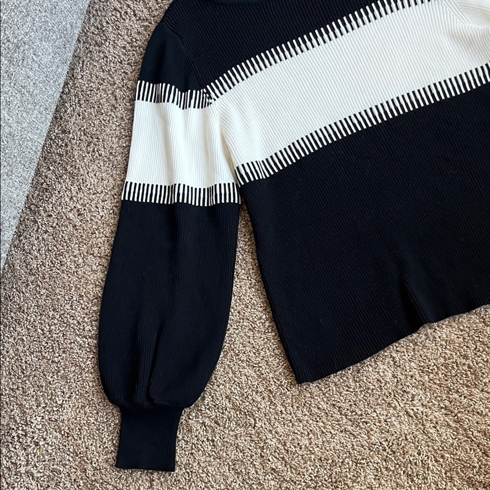 Vince Camuto Black and Cream Sweater - Picture 3 of 9